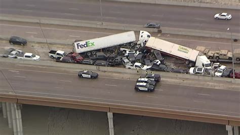 Fort Worth Police Say 6 People Died As Result Of Massive Pileup On Icy