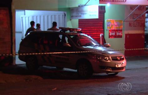 G1 Jovem é Morto A Tiros Em Frente Ao Próprio Restaurante Em Goiânia