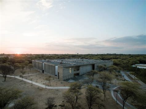 Barclay And Crousse Completes Labyrinthine University Building In Peru