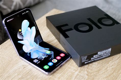 การใช้ Galaxy Z Flip 4 แสดงว่าฉันซื้อแบบพับได้ผิดมา Tech News