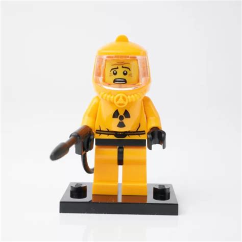 Lego Hazmat Guy Series 4 Collectable Minifigures Used 2011 Col061