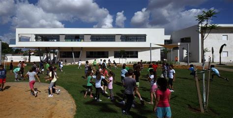 Hod Hashron School Knafo Klimor Architects Green School Holistic