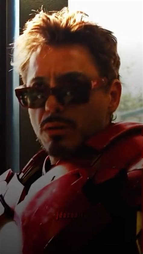 Tony Stark Iron Man Marvel Filmleri Demir Adam Avengers Karikat Rleri