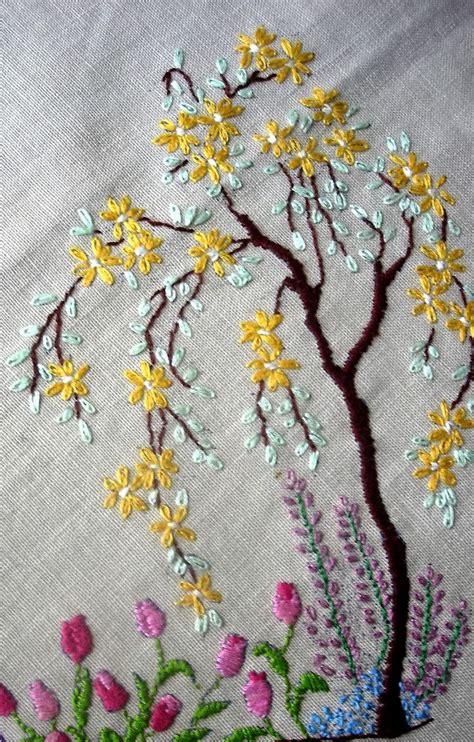 Pin By Donna Harris On Embroidery Trees Embroidery Patterns Hand