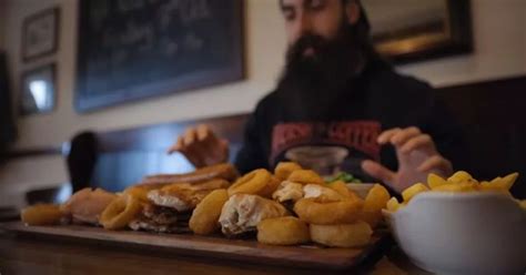 Man Becomes First Person To Beat 60 Food Challenge Featuring Two 16oz