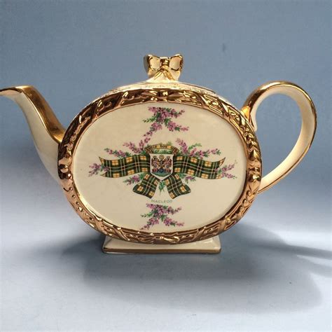 Vintage Scottish Macleod Clan Crested Sadler Teapot Made In England