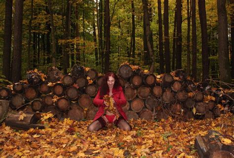Red Autumn 8 IMG 8868 Porn Pic