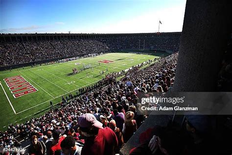 Yale Football Photos And Premium High Res Pictures Getty Images