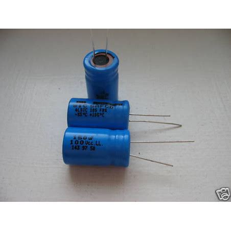 Lot de 10 capacitor condo condensateur Chimique 150µF 150MF 100V