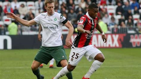 Ligue 1 Nice Enfonce Encore Un Peu Plus Saint Etienne