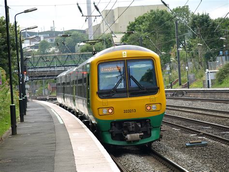 London Midland Class 323 323213 Calls At Longbridge Flickr