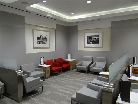 Here's American's New Airport Lounge Strategy, and What Makes an ...