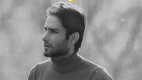 آهنگ مهدی احمدوند با نام غریبونه کیفیت 320 Top Musics