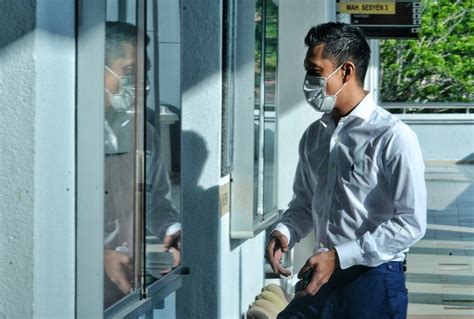 Hamzah Zainudins Son Claims Trial To Accepting Bribe Of Rm100000