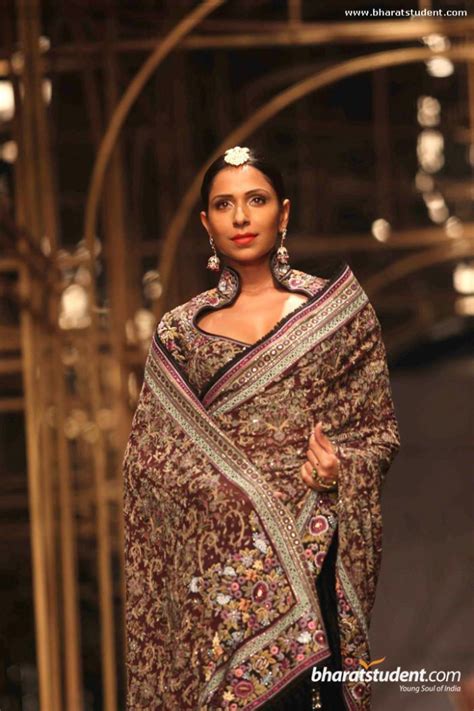 Tarun Tahiliani At Aamby Valley India Bridal Fashion Week 2013