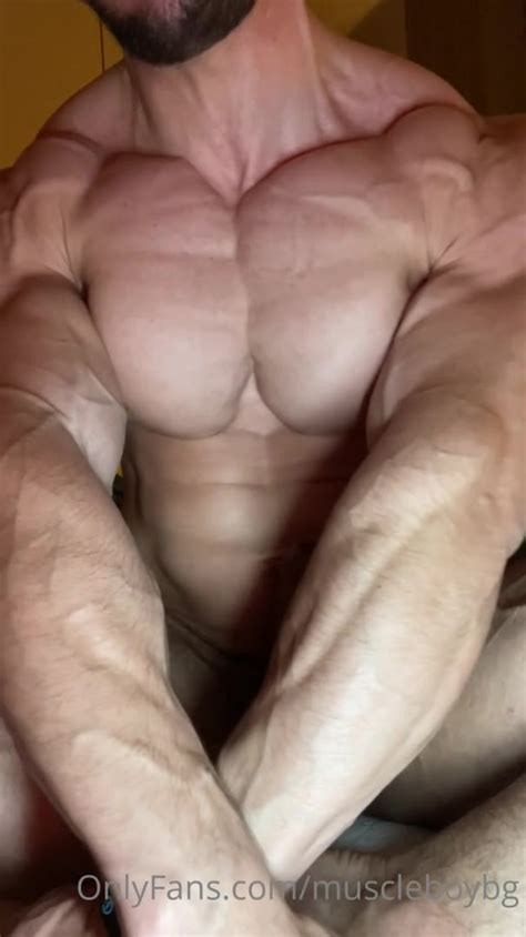MuscleBoyBG Onlyfans LEAKED GaysDream Gay Onlyfans Leaks