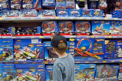 California Law Mandates Gender Neutral Toy Section In Large Retailers