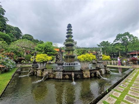 Visiting Tirta Gangga Water Palace in Bali - Travel Passionate