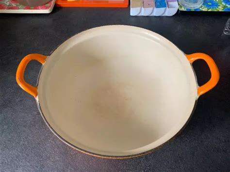 LE CREUSET COCOTTE Marmite Orange En Fonte Émaillée Sans Couvercle 24