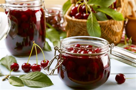 Kirschsaft Einkochen So Geht S Im Entsafter Und Im Kochtopf