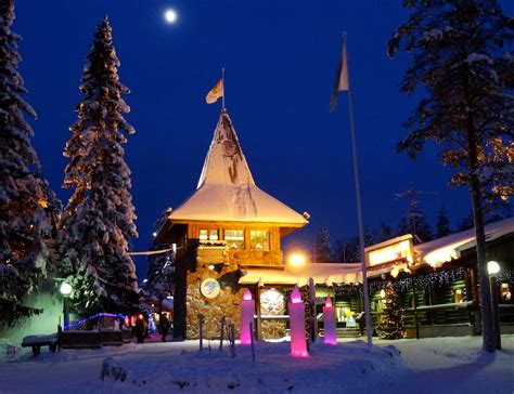 Il Santa Claus Village In Finlandia