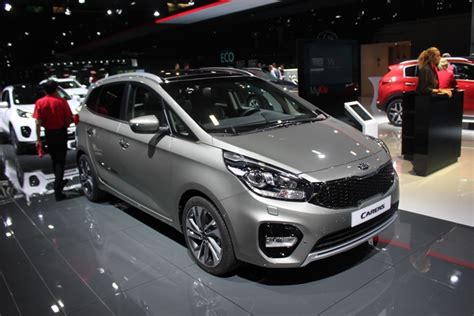 KIA Carens Photos And Specs Photo KIA Carens Accessories Big And 23