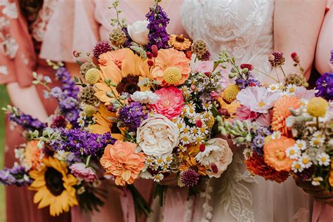 Wedding Bouquet Ideas Blooming Beautiful Bridal Bouquets