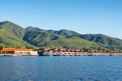 Floating Luxury Hotels in Inle Lake - GOOD LIFE MYANMAR