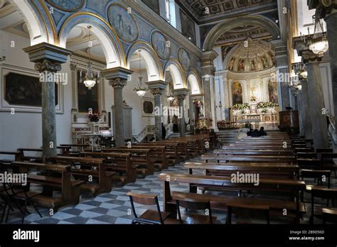 Sorrento Interno Della Basilica Di S Antonino Stock Photo Alamy