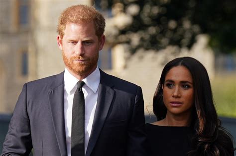 Meghan Se Arrepende De Ter Deixado Harry Escrever Livro Sozinho Diz