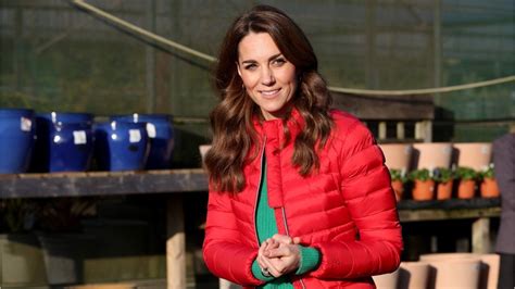 GALA VIDÉO Kate Middleton pas libre de choisir sa tenue de Noël