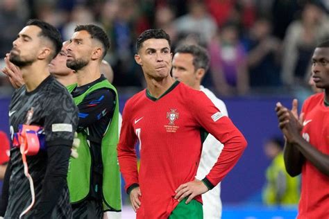 Rekap Euro Terakhir Cristiano Ronaldo 0 Gol 1 Gagal Penalti Portugal Tersingkir Di 8 Besar