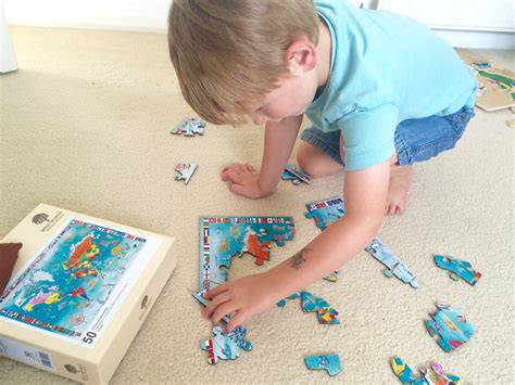 Educating Preschoolers: Why Puzzles Are So Important - AAUBlog