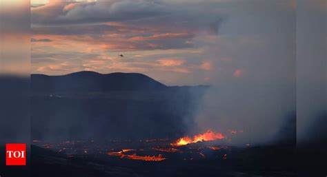 Volcano Erupts Again Near Iceland S Capital Times Of India