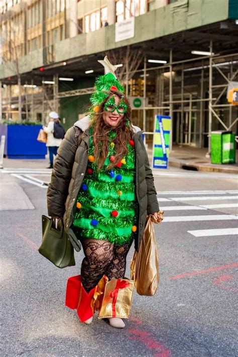 Santacon Nyc 2023 Everything To Know Or How To Avoid It