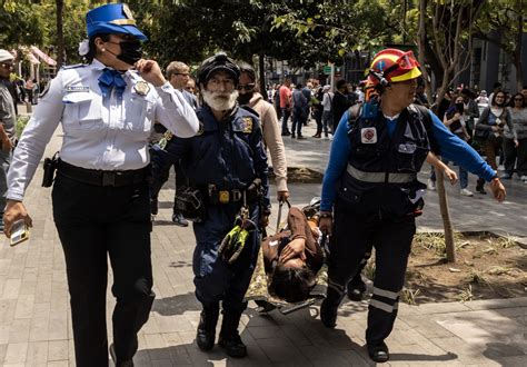 Powerful Earthquake Hits Mexico Prompted Tsunami Warning Breaking