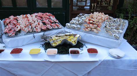 Raw Bar Perfect Idea For A Wedding Or Birthday Party Easy Desserts