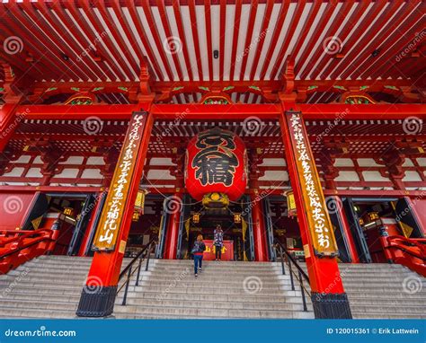 La Mayor A Del Templo Famoso En Tokio El Templo De Senso Ji En