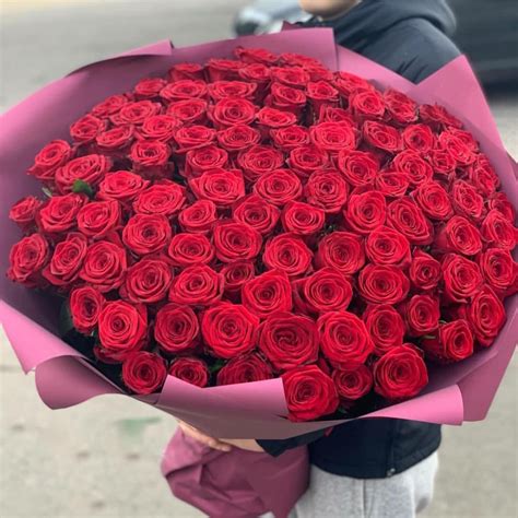 Vip Bouquet Of Red Roses Order Flower Bouquets Delivery