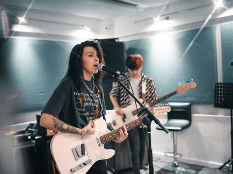 The 10 Best Female Rock Singers Of All Time 2025 Audio Captain