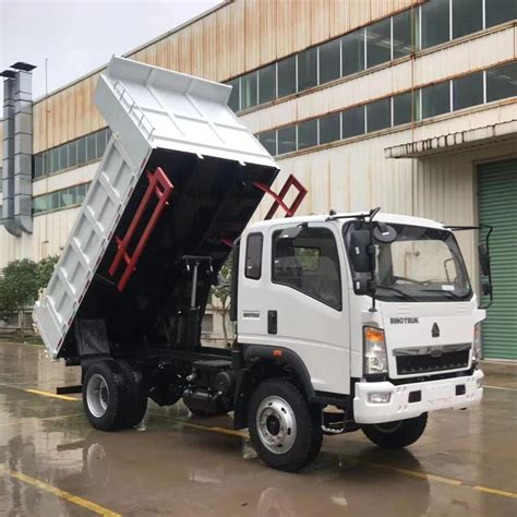 Sinotruk HOWO Manufacturer 4X2 4X4 All Wheel Driving Awd 5 10 Tons Mini