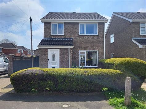 Stile Close Mulbarton Norwich 3 Bed Detached House For Sale £280 000