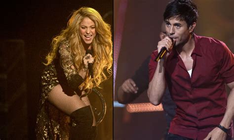 Publican Fotograf A In Dita De Shakira Con Enrique Iglesias En Los