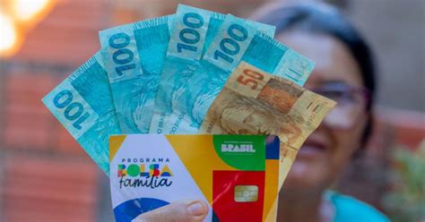 Veja AGORA qual será o NOVO VALOR do Bolsa Família em 2024 Notícias