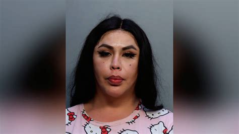 Adolescente Repartidor De Comida Manipulado A Tener Sexo En Apartamento Arrestan A Mujer