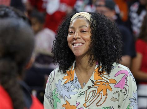 Candace Parker Coaches Kobe Bryants 7 Year Old Daughter Bianka In