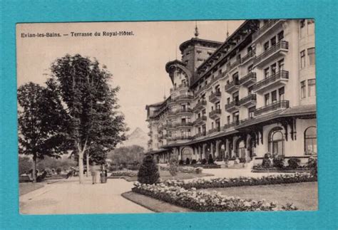 KB CPA Carte Postale Evian les Bains Terrasse du Royal Hôtel