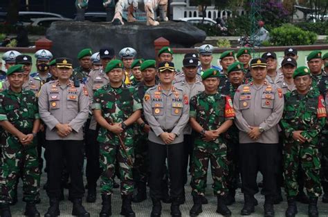 Apel Gabungan Wujud Sinergitas Dan Solidaritas Tni Polri