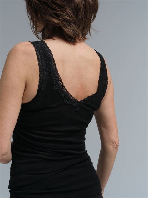 Woollen Lacey Merino Wool Black Seamless Basic