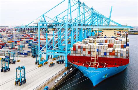 Port Of Rotterdam Breaks Annual Container Volume Record Container News